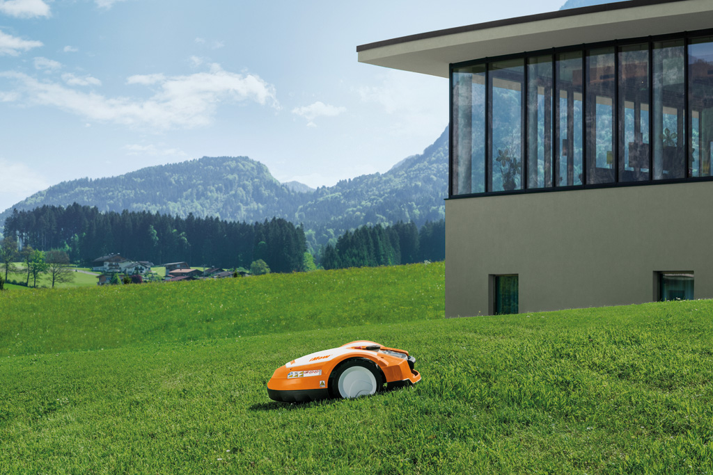 Sthil robot lawn movers